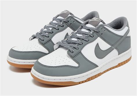 gum bottom Nike dunks